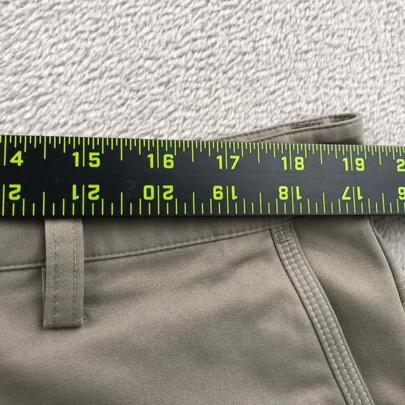 Adidas Mens Golf Shorts Size 38 ClimaCool Stretch Khaki Chino Athleisure Outdoor - Picture 6 of 14